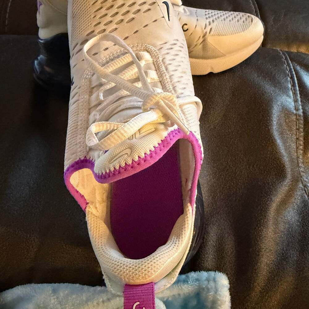 Nike Air Max 270 White and Purple Sneakers - Picture 2 of 5
